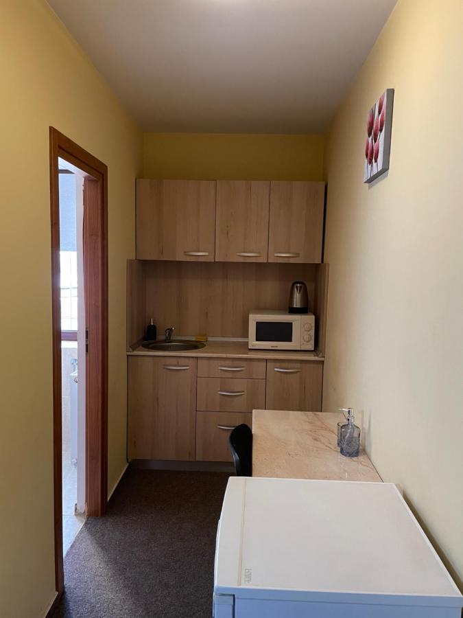 La O Barfa Apartment Плоещ Екстериор снимка