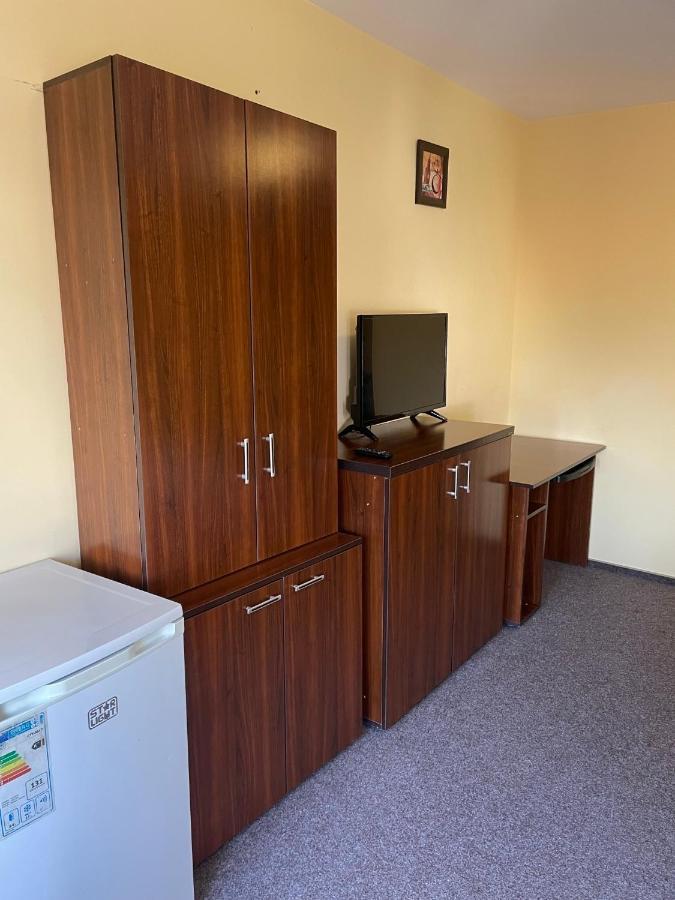 La O Barfa Apartment Плоещ Екстериор снимка